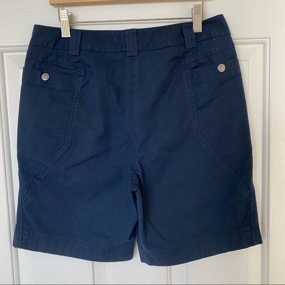 Liz Golf Navy Golf Shorts Womens size 4 Sloane Style - Picture 3 of 12